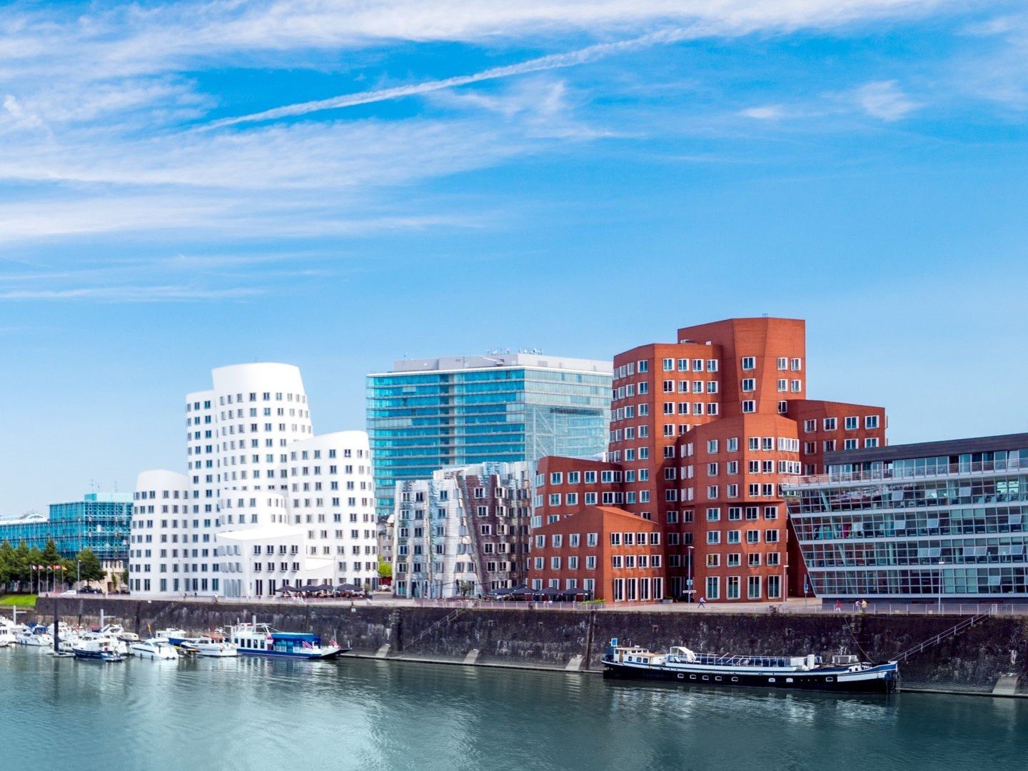 Пешеходная экскурсия по Дюссельдорфу по выходным