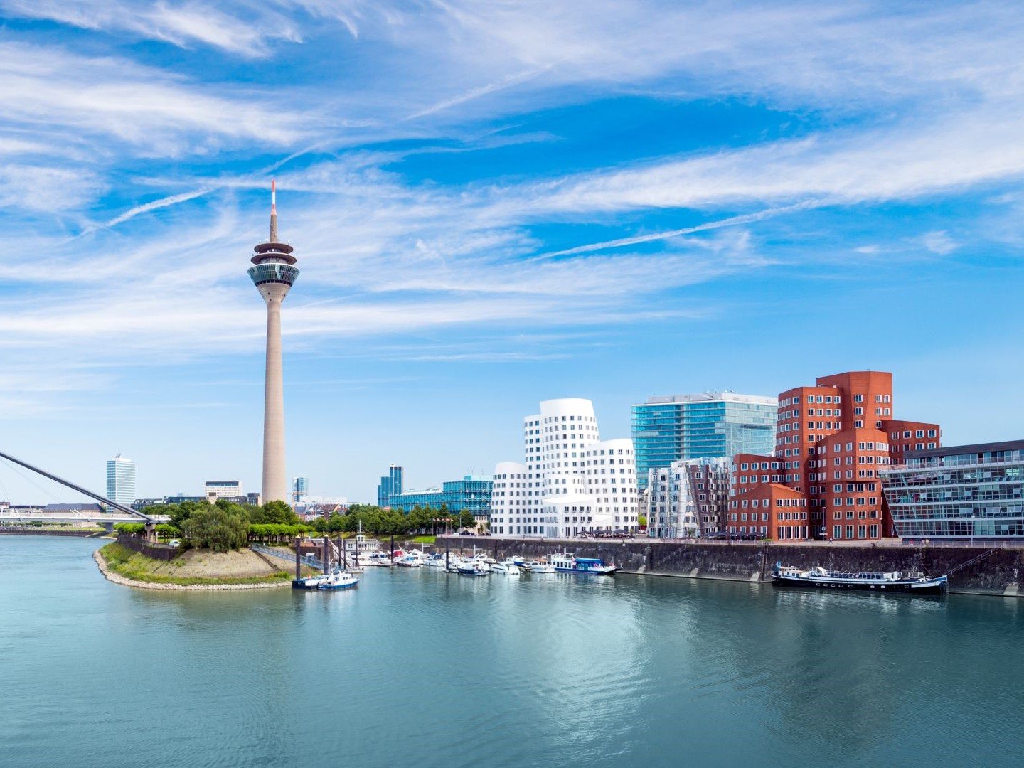 Пешеходная экскурсия по Дюссельдорфу по выходным